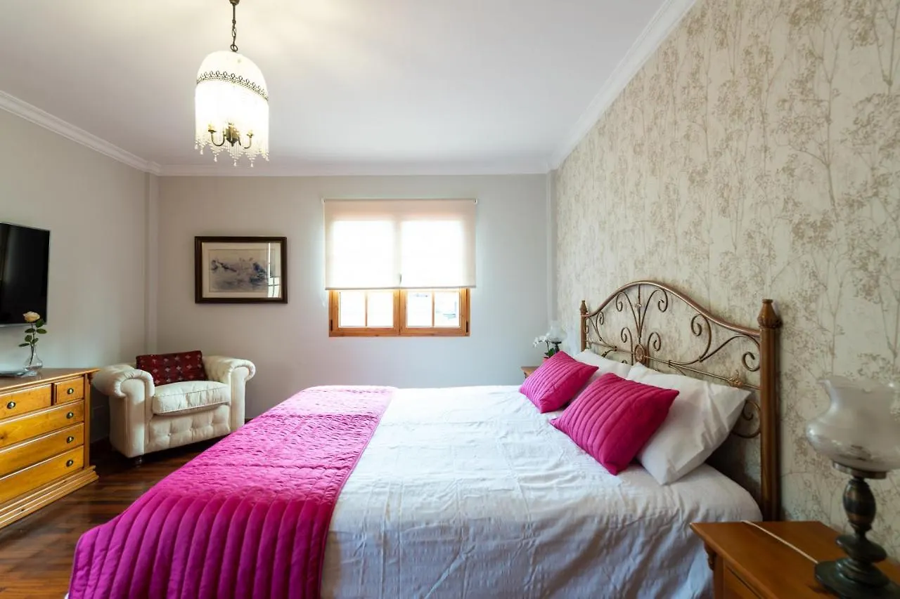 Villa 5Br Home - Pool Parking & Tennis Court Las Palmas de Gran Canaria España