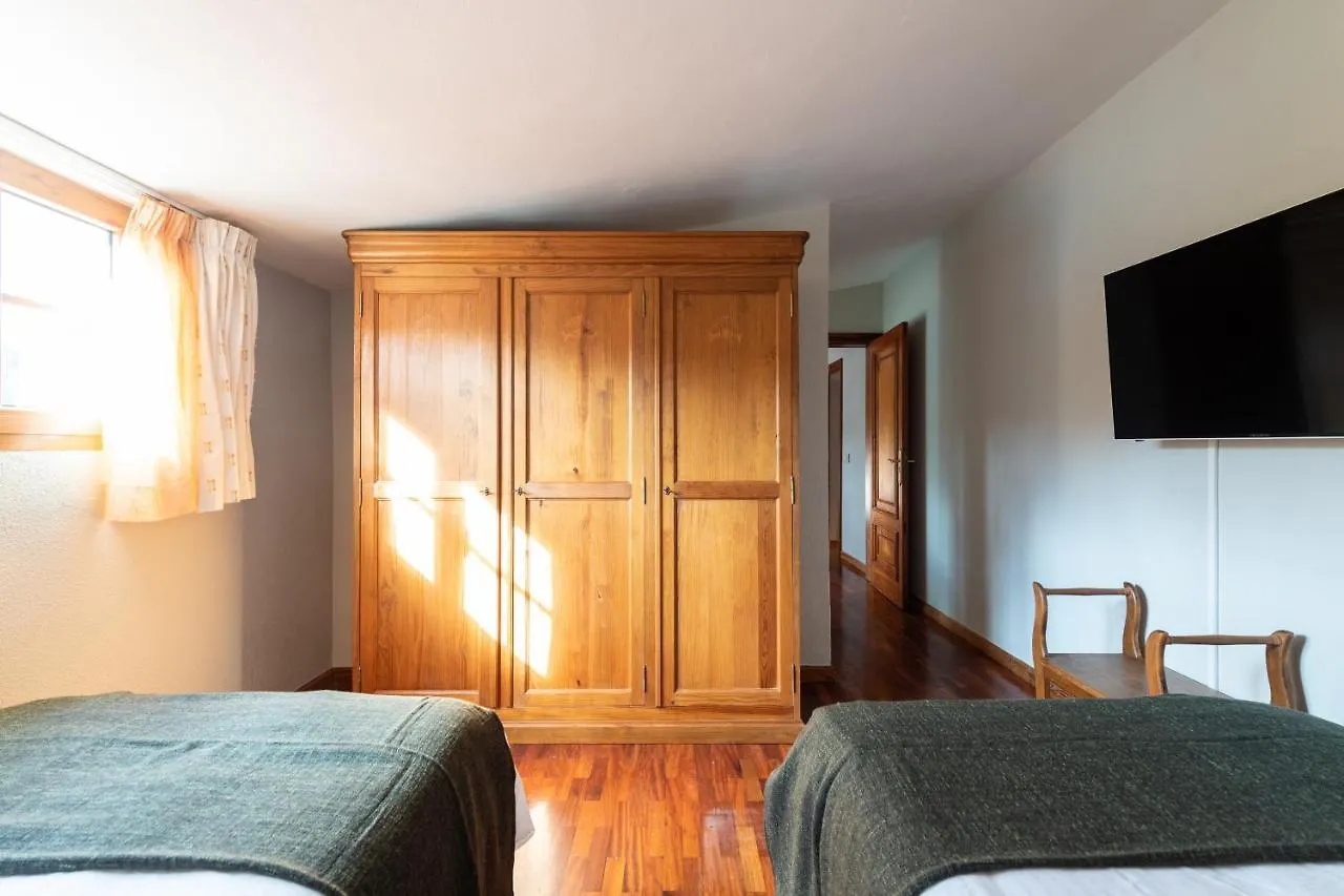 5Br Home - Pool Parking & Tennis Court Las Palmas de Gran Canaria