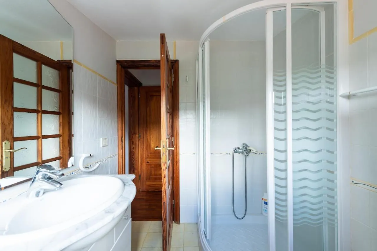 5Br Home - Pool Parking & Tennis Court Las Palmas de Gran Canaria Villa