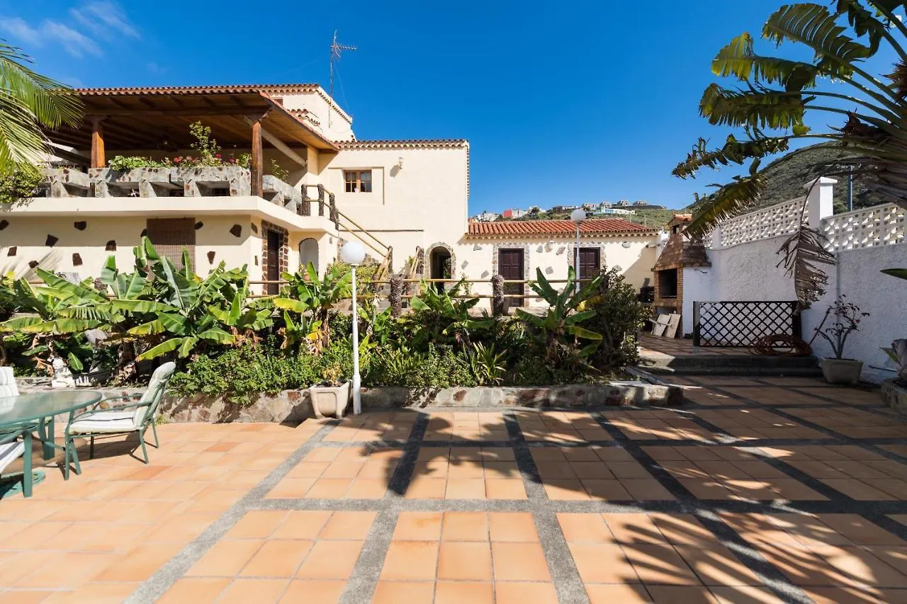 5Br Home - Pool Parking & Tennis Court Las Palmas de Gran Canaria
