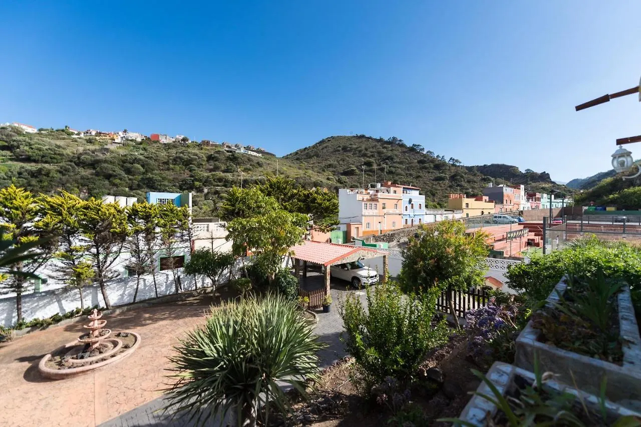 Villa 5Br Home - Pool Parking & Tennis Court Las Palmas de Gran Canaria